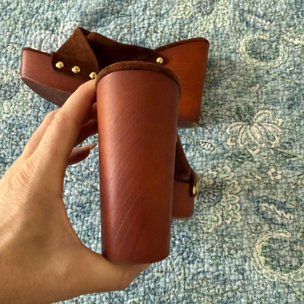 Steve Madden brown wedge slip on sandals